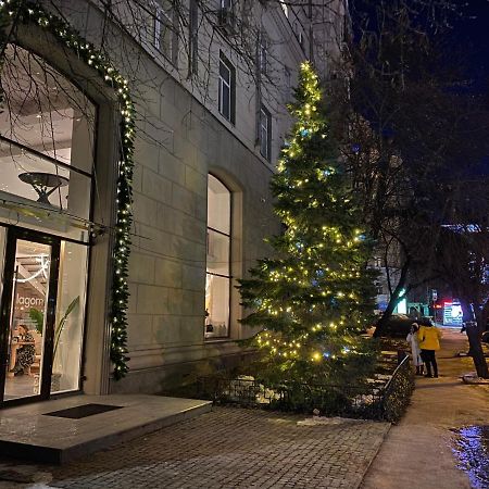 Panorama Luxury Apartment In The House With A Spire, A Historical Building In The City Centre Харків Екстер'єр фото